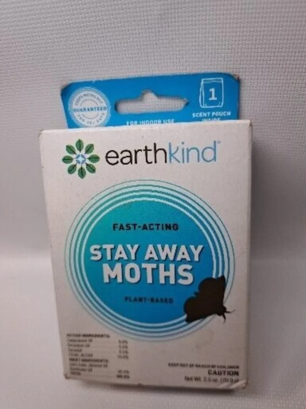 Stay‎ Away Moths- Natural Repellent - 2.5-ounce package - NEW
